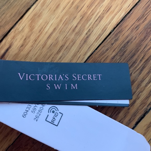 Victoria Secret high waist cheeky bottom - Picture 2 of 5